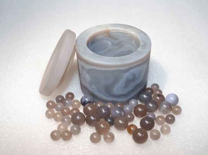 Agate planetary mill jar close view