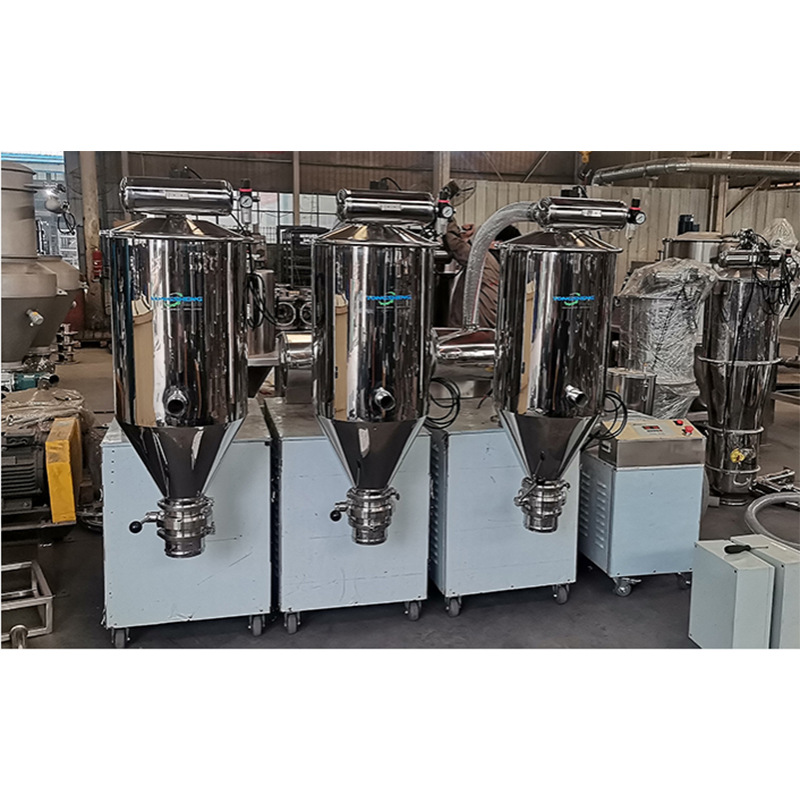 Vacuum feeder