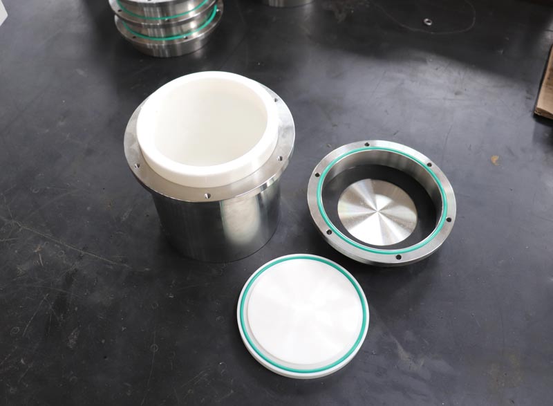 Planetary Stainless Steel Lined Zirconia Tank